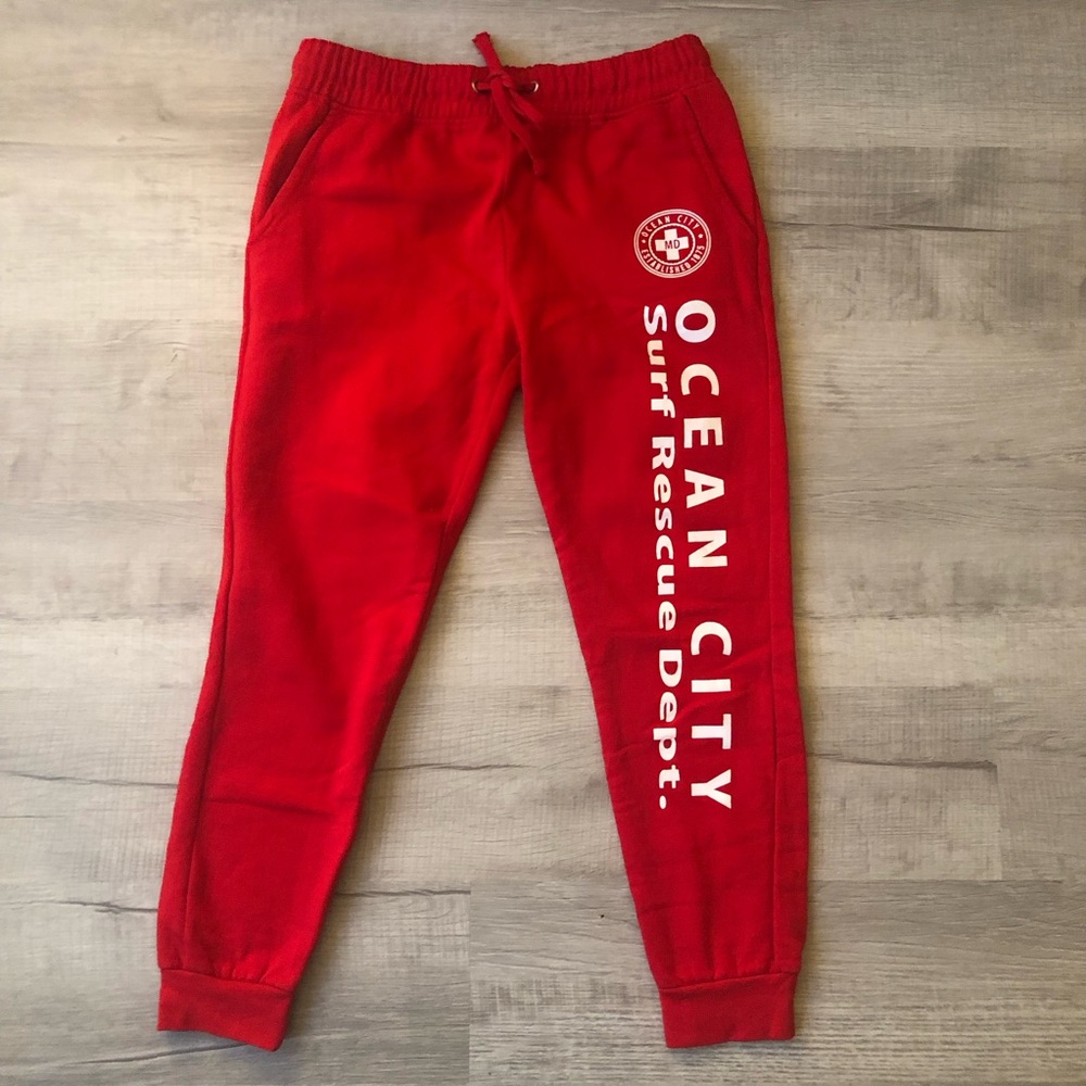Sunsations red Sweatpants. Large